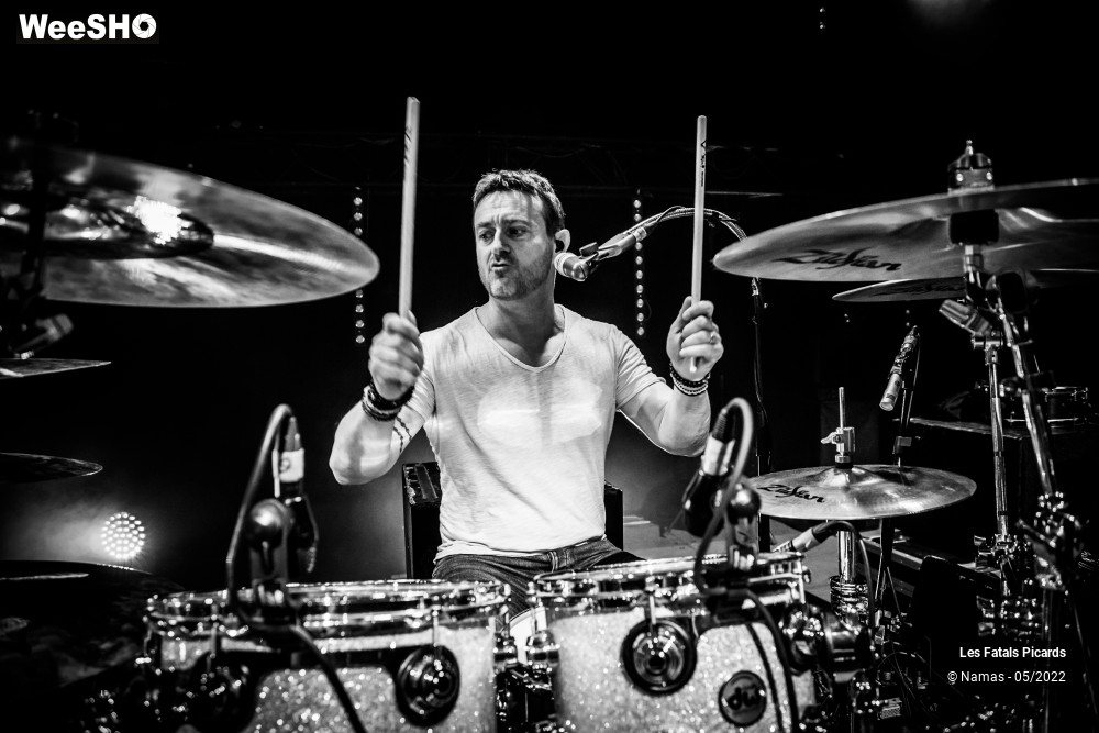 2/40 photos du spectacle Mégateuf ! Les Balances