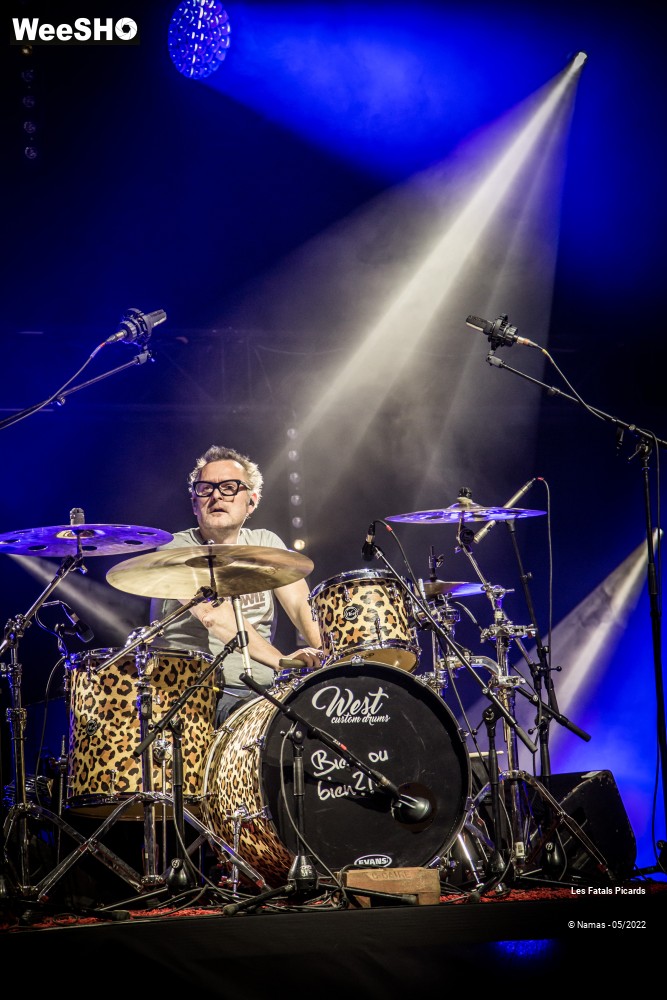 3/40 photos du spectacle Mégateuf ! Les Balances