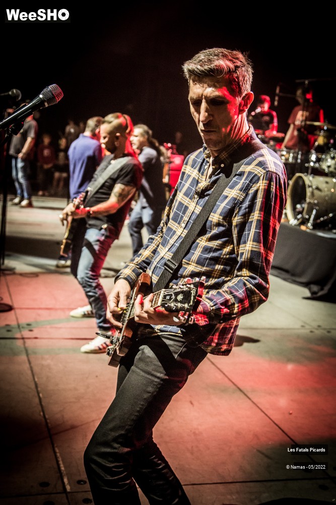 4/40 photos du spectacle Mégateuf ! Les Balances