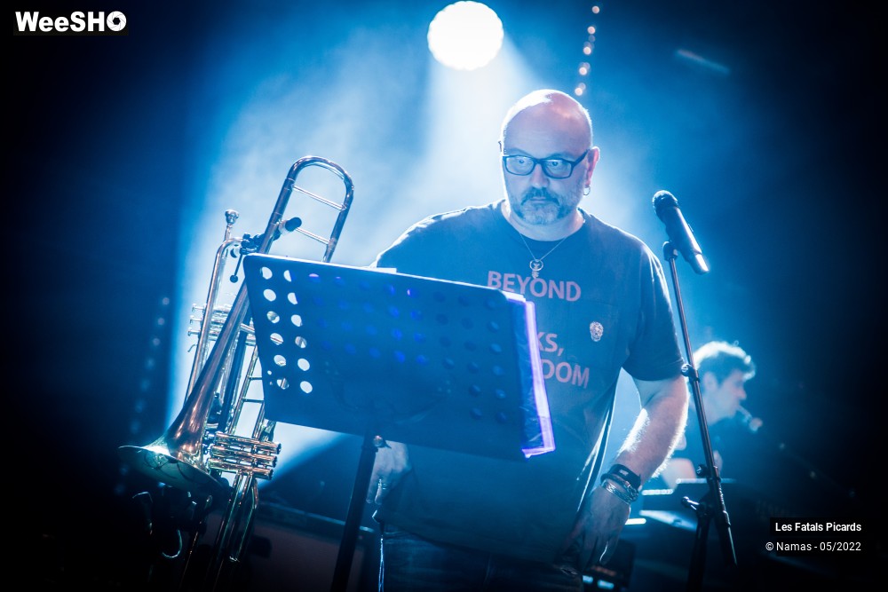 8/40 photos du spectacle Mégateuf ! Les Balances