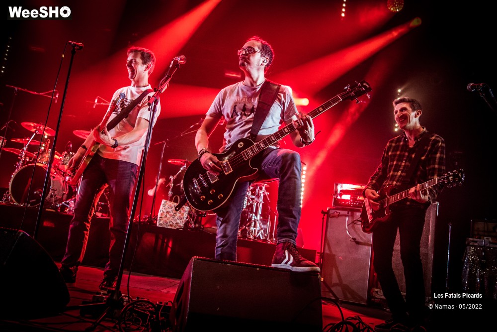 18/40 photos du spectacle Mégateuf ! Les Balances