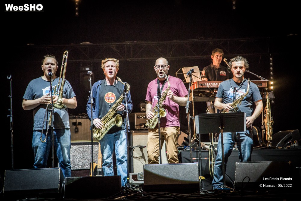 29/40 photos du spectacle Mégateuf ! Les Balances