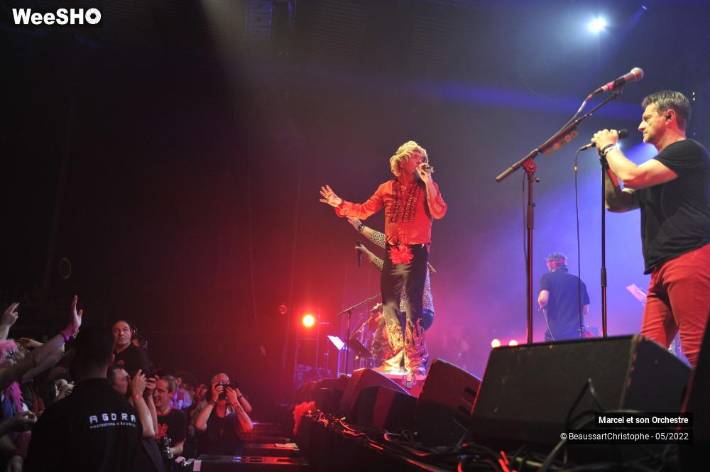 27/100 photos du spectacle Marcel et son Orchestre & Les Fatals Picards "La Mégateuf" au Zenith de Lille