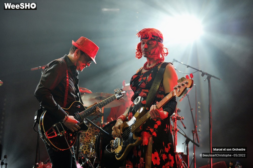 56/100 photos du spectacle Marcel et son Orchestre & Les Fatals Picards "La Mégateuf" au Zenith de Lille