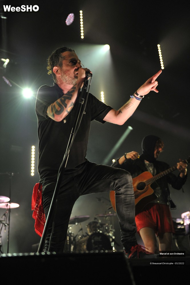 64/100 photos du spectacle Marcel et son Orchestre & Les Fatals Picards "La Mégateuf" au Zenith de Lille