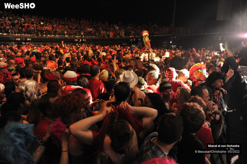 95/100 photos du spectacle Marcel et son Orchestre & Les Fatals Picards "La Mégateuf" au Zenith de Lille
