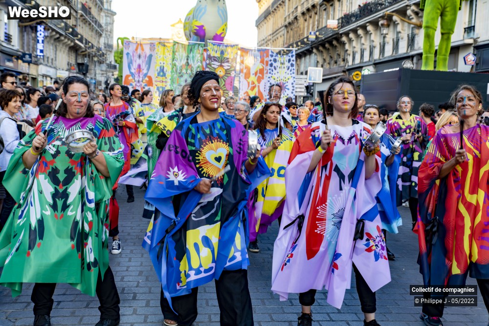 77/93 photos du spectacle Parade Utopia