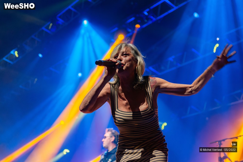 24/25 photos du spectacle Lio