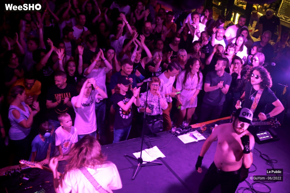 20/45 photos du spectacle Ambiance Red Hot Experience