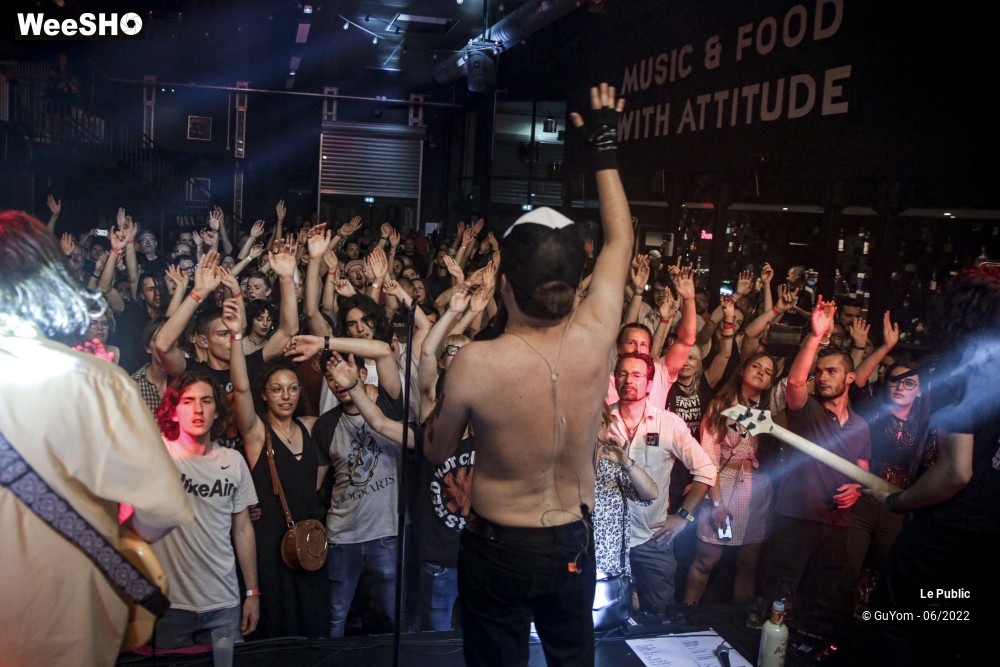 37/45 photos du spectacle Ambiance Red Hot Experience