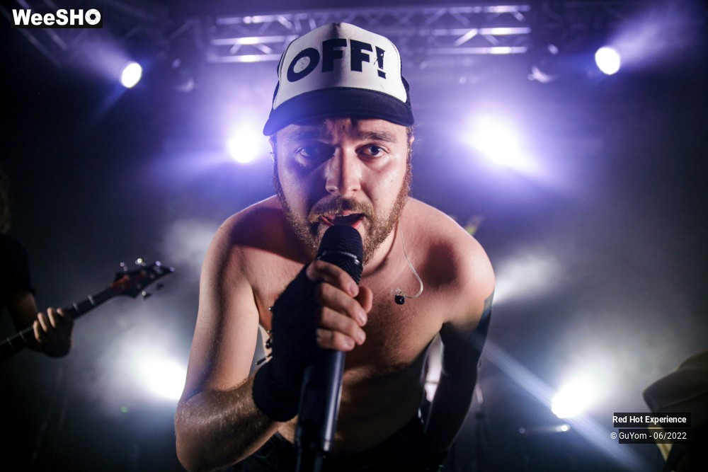 2/99 photos du spectacle Red Hot Experience