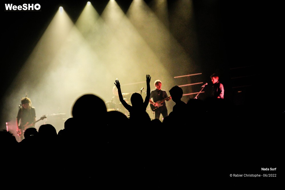 40/41 photos du spectacle Nada Surf