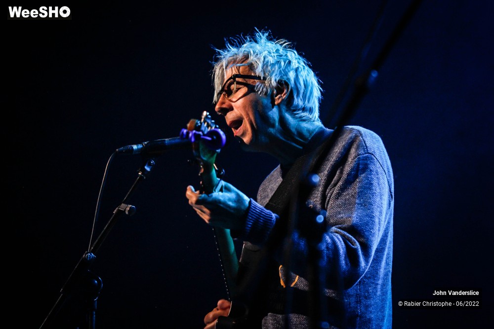 21/25 photos du spectacle John Vanderslice