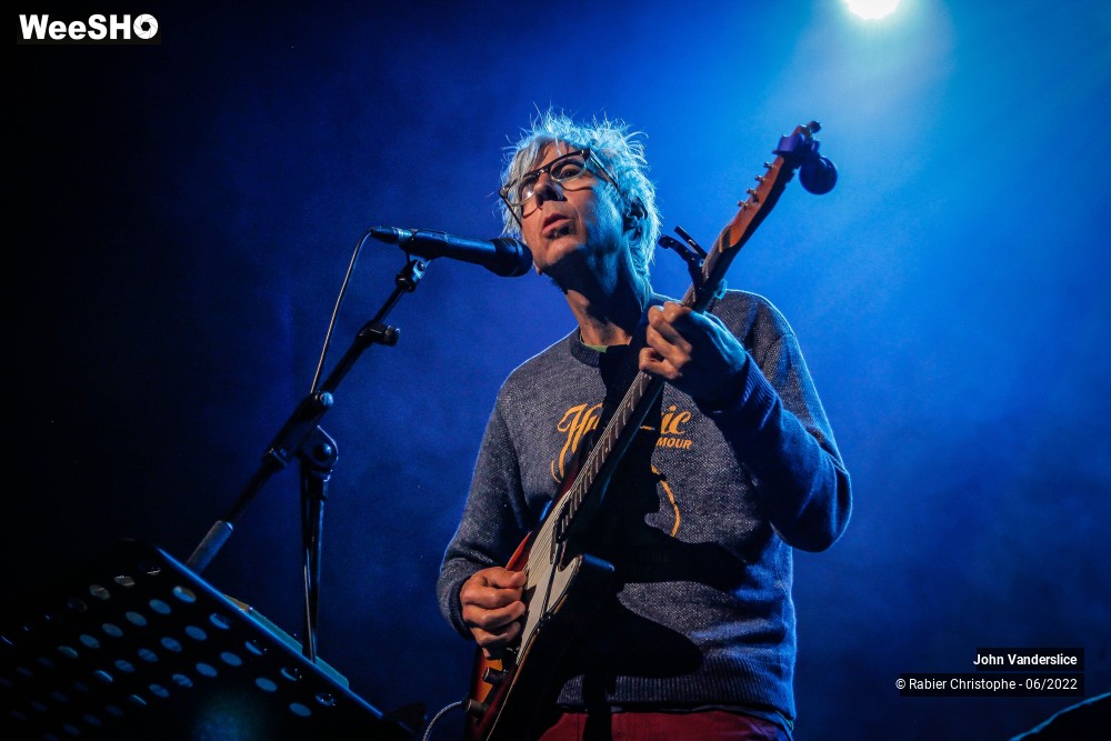 24/25 photos du spectacle John Vanderslice