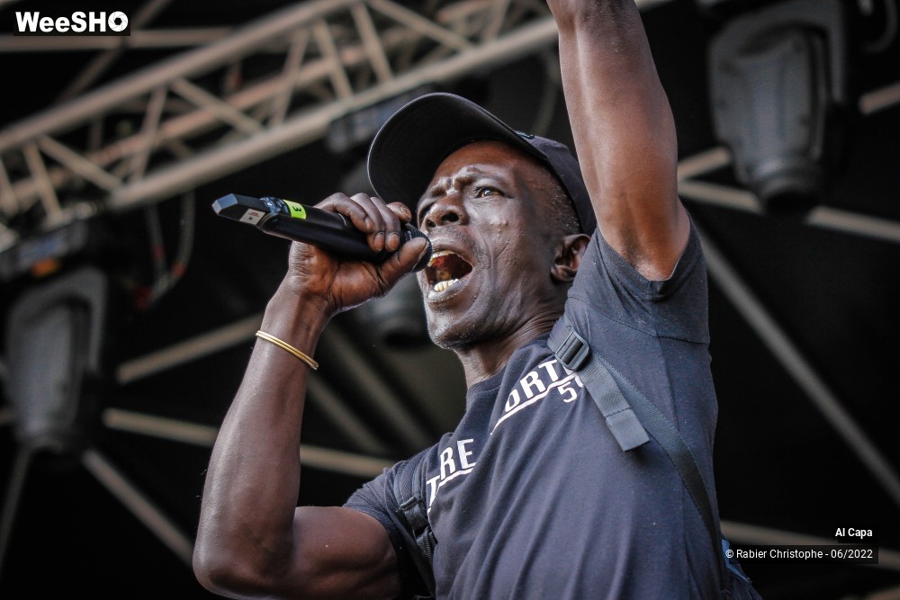 8/50 photos du spectacle Al Capa