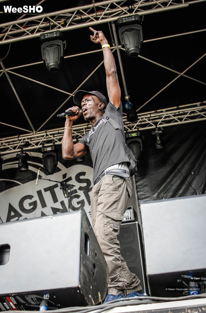 30/50 photos du spectacle Al Capa