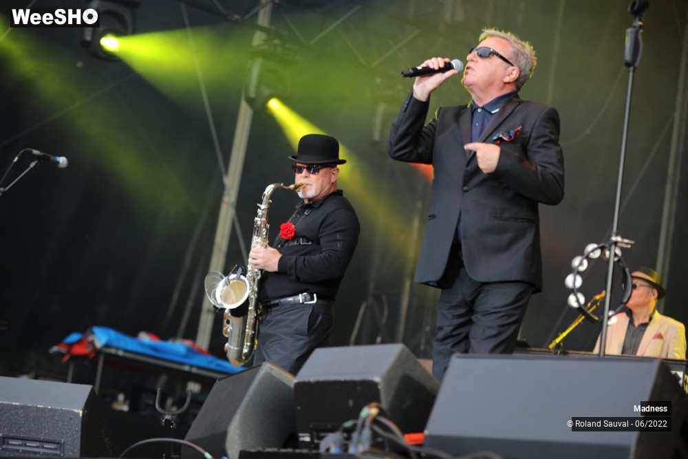 16/24 photos du spectacle Madness