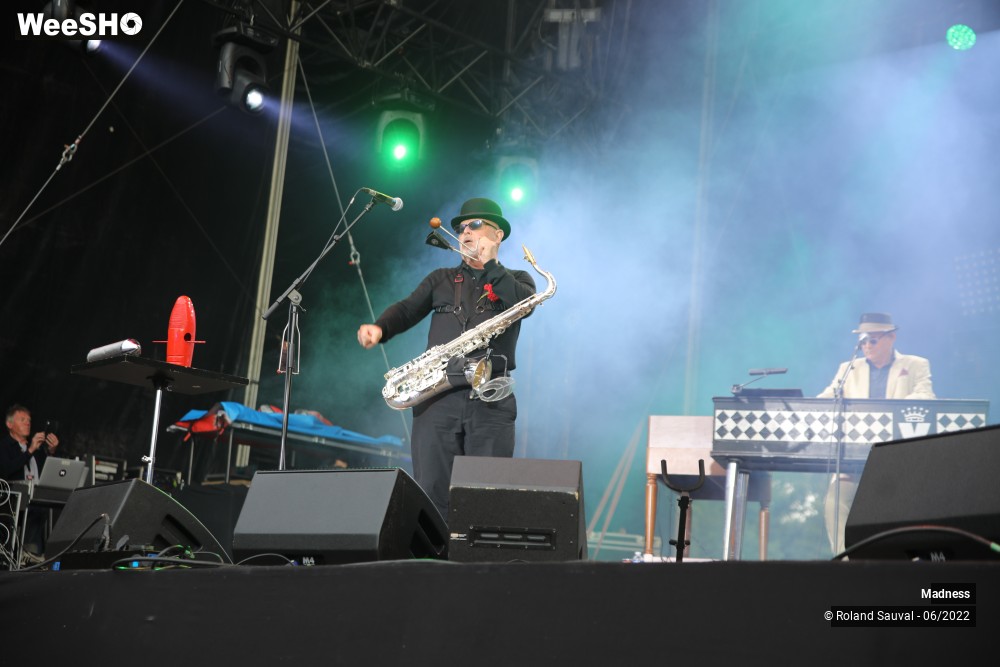 22/24 photos du spectacle Madness