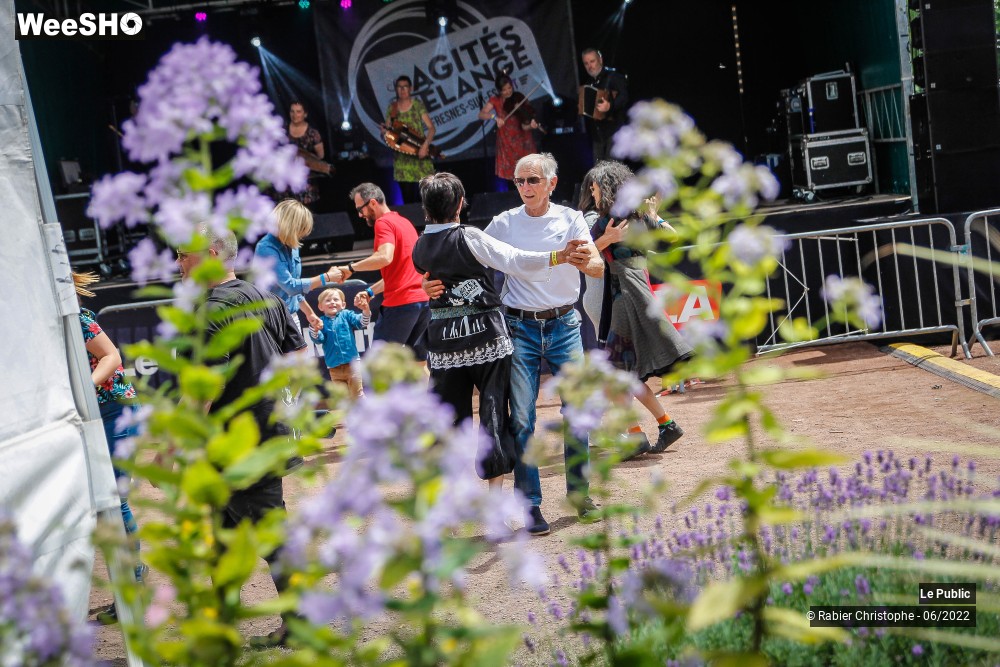 49/58 photos du spectacle Ambiance Festival Les Agités du Mélange