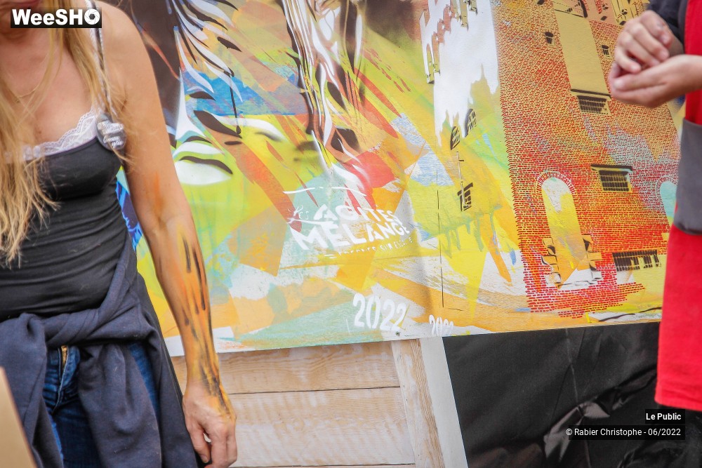 58/58 photos du spectacle Ambiance Festival Les Agités du Mélange