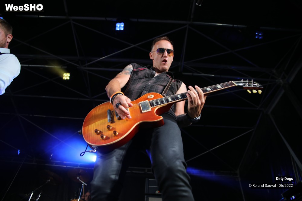 20/43 photos du spectacle Dirty Dogs