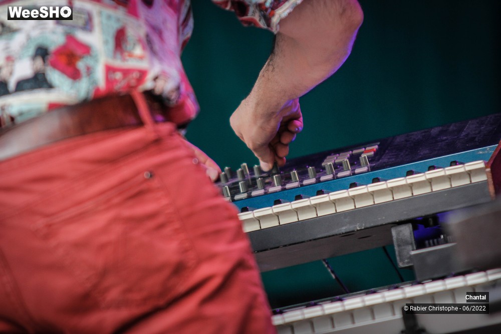 17/17 photos du spectacle Chantal