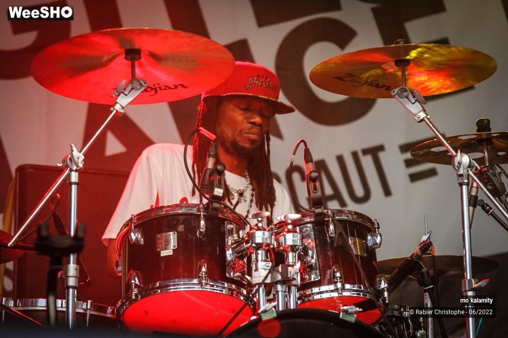 7/49 photos du spectacle mo kalamity