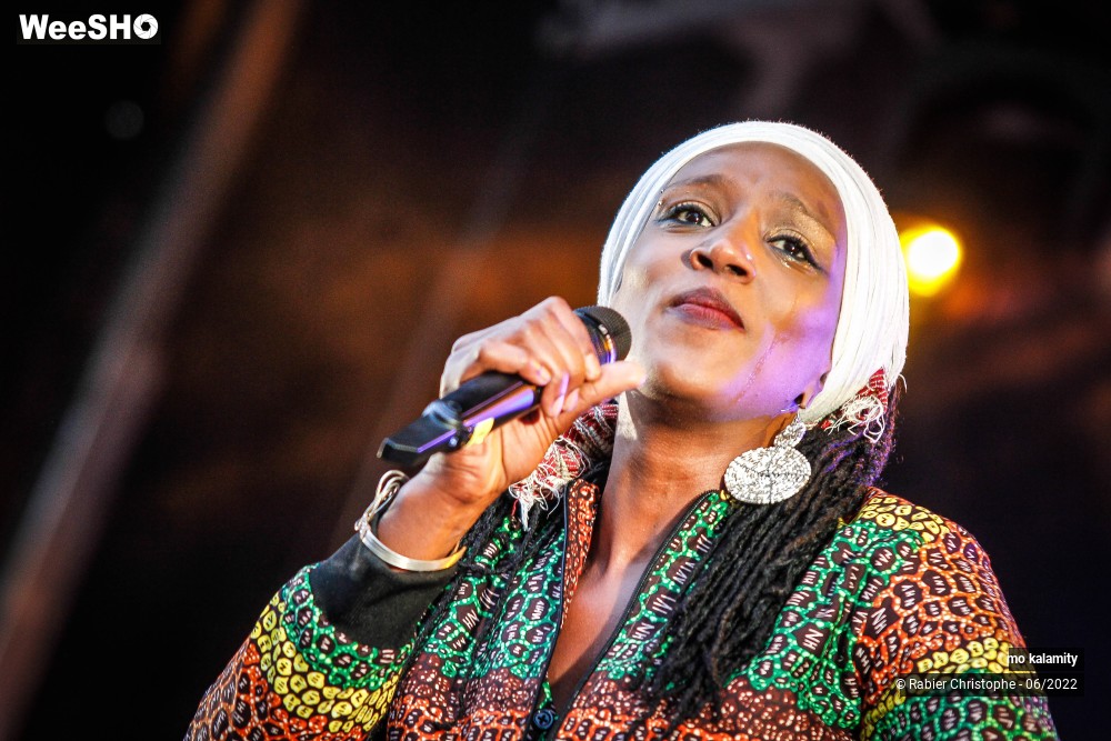 14/49 photos du spectacle mo kalamity