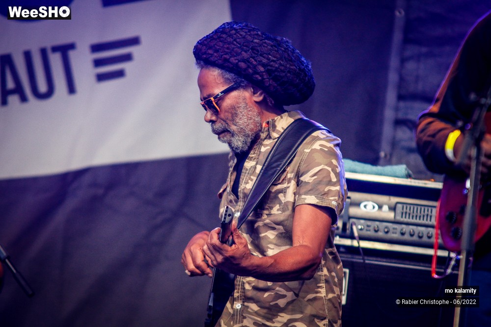 16/49 photos du spectacle mo kalamity