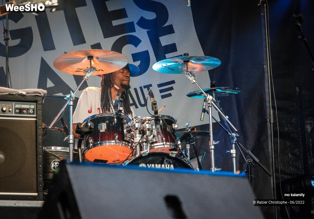 20/49 photos du spectacle mo kalamity