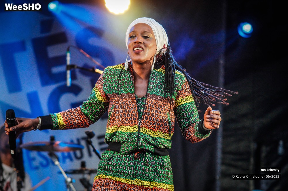 22/49 photos du spectacle mo kalamity