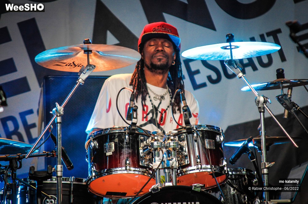 25/49 photos du spectacle mo kalamity