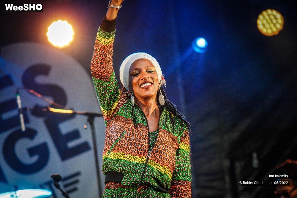 26/49 photos du spectacle mo kalamity