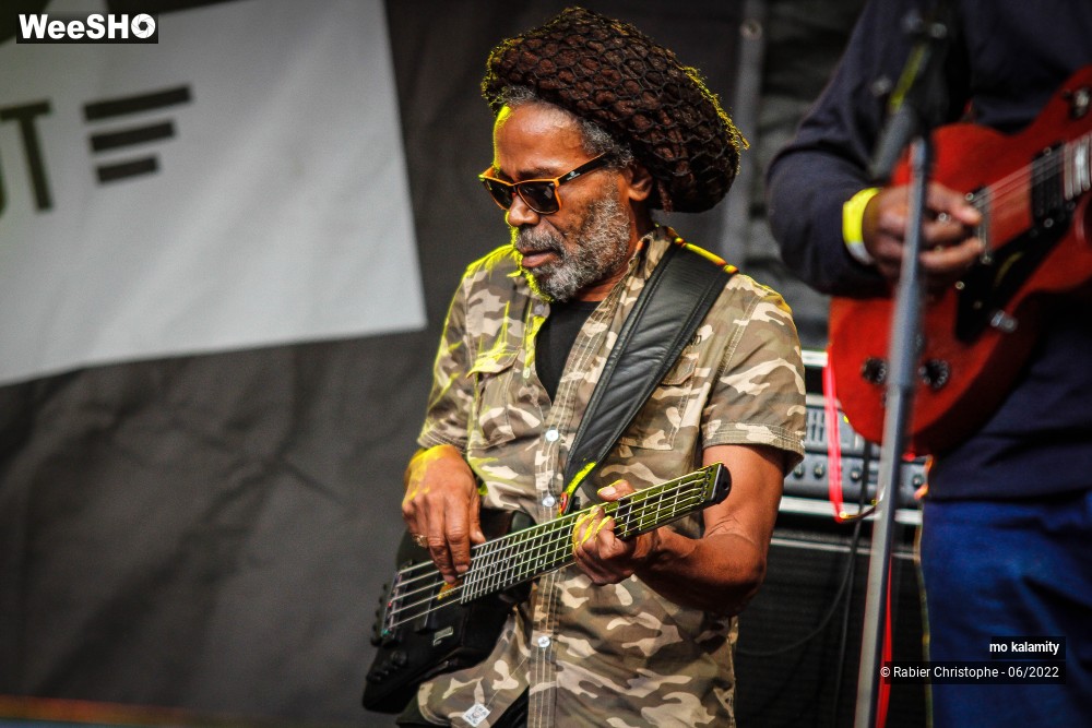 44/49 photos du spectacle mo kalamity