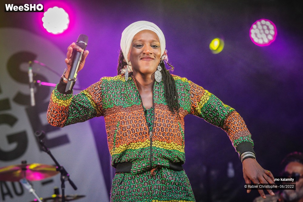 47/49 photos du spectacle mo kalamity