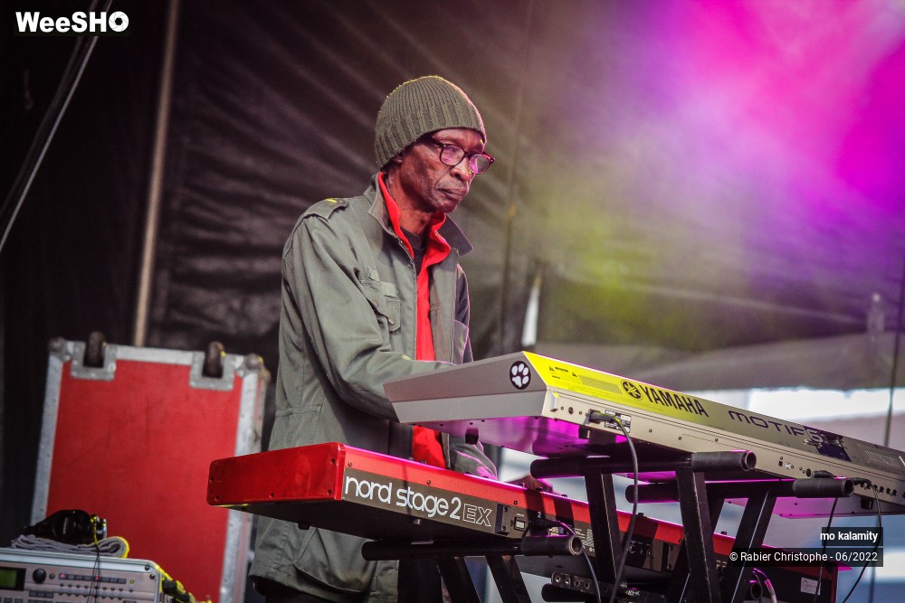 49/49 photos du spectacle mo kalamity