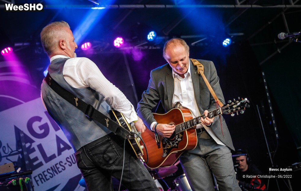 8/63 photos du spectacle revoc asylum