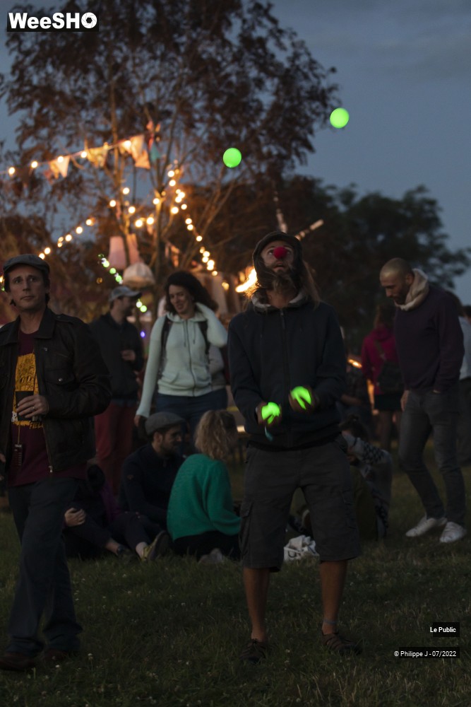 23/26 photos du spectacle Ambiance 1 Paradisiac Field