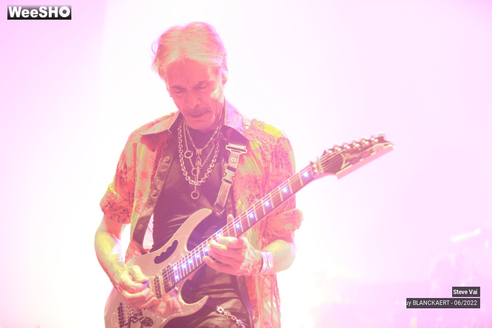 2/39 photos du spectacle Steve Vai