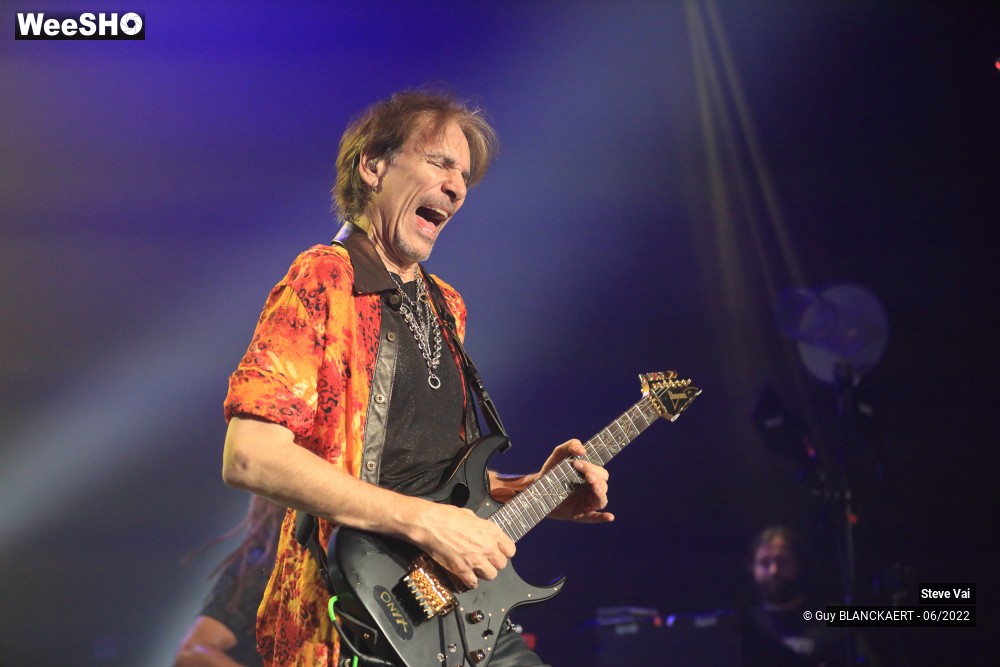 18/39 photos du spectacle Steve Vai