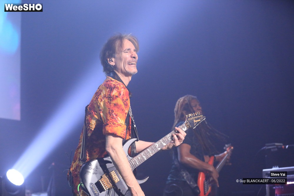21/39 photos du spectacle Steve Vai