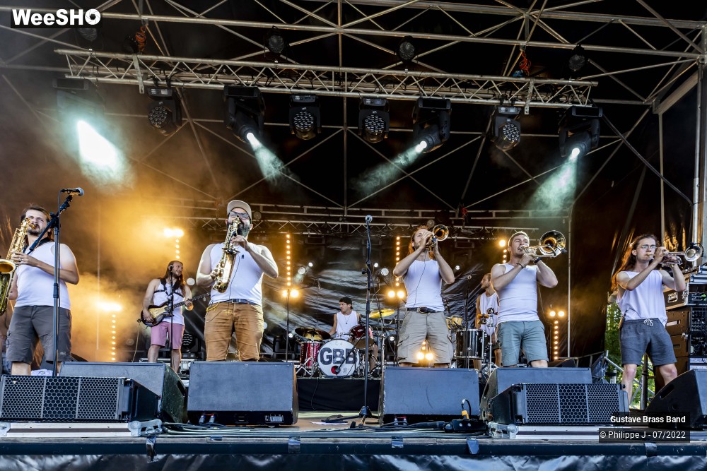 2/20 photos du spectacle Gustave Brass Band