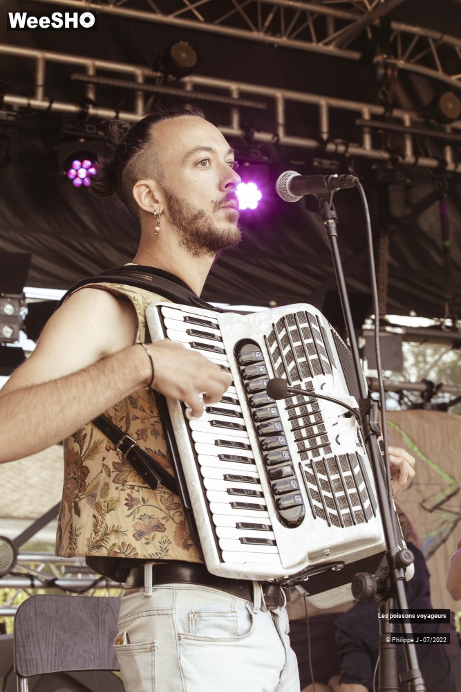 10/20 photos du spectacle Les poissons voyageurs