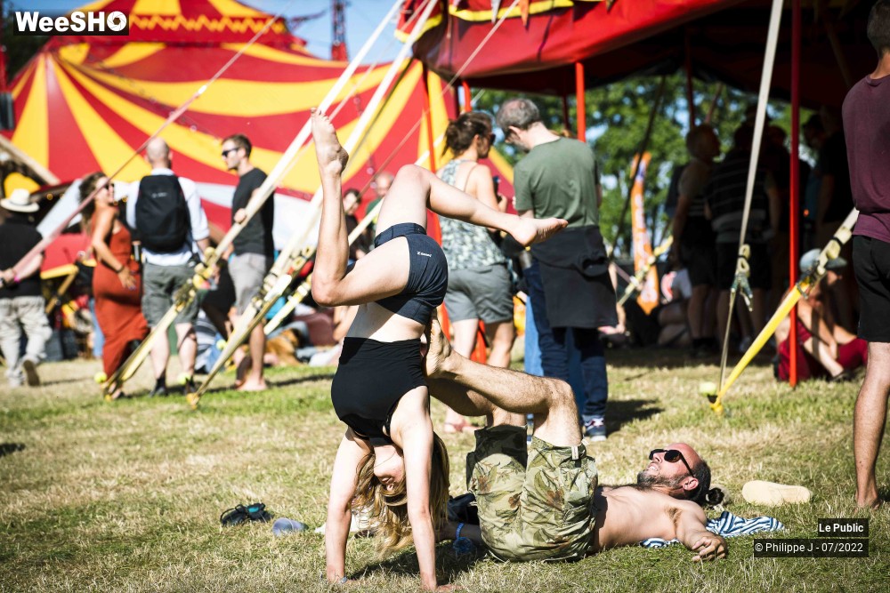 14/30 photos du spectacle Ambiance 3 Paradisiac Field