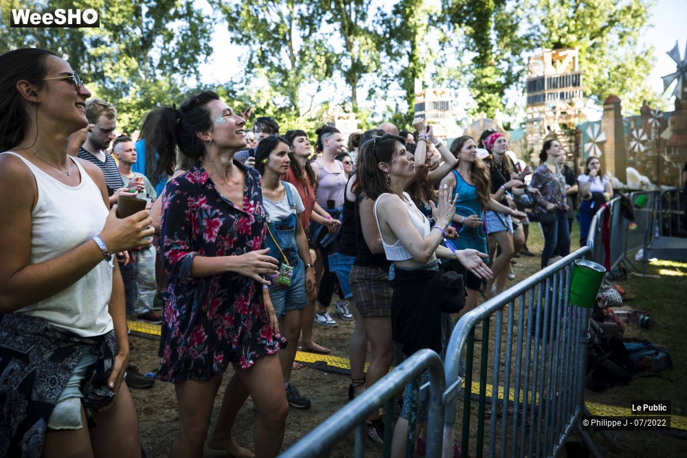 27/30 photos du spectacle Ambiance 3 Paradisiac Field