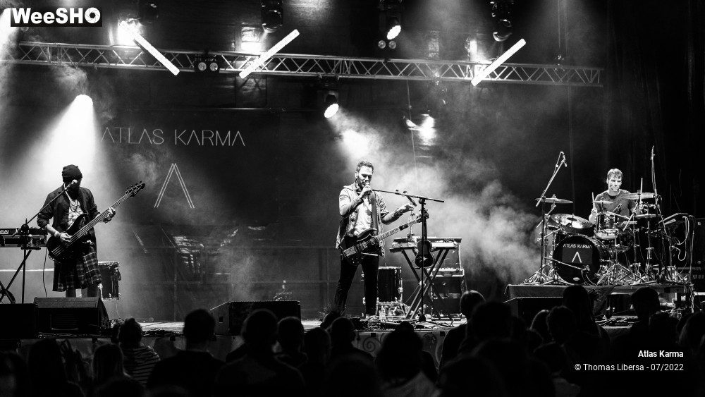 14/15 photos du spectacle Atlas Karma