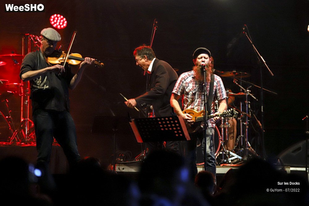 8/57 photos du spectacle Sur les Docks