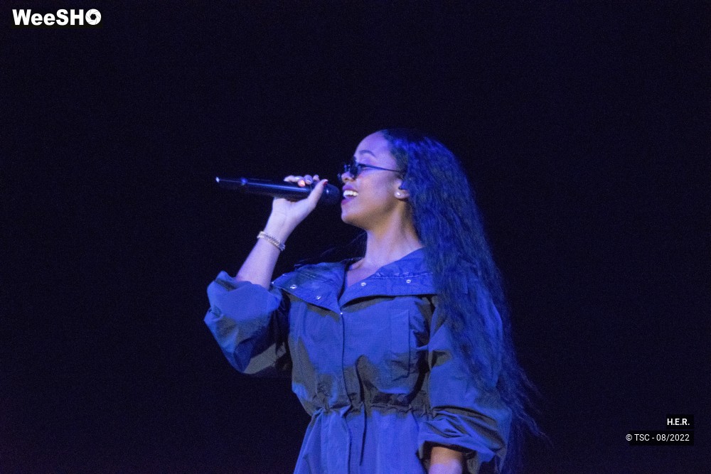 2/7 photos du spectacle H.E.R.
