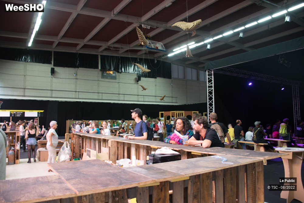 4/12 photos du spectacle Ambiance J3 au Cabaret Vert 2022