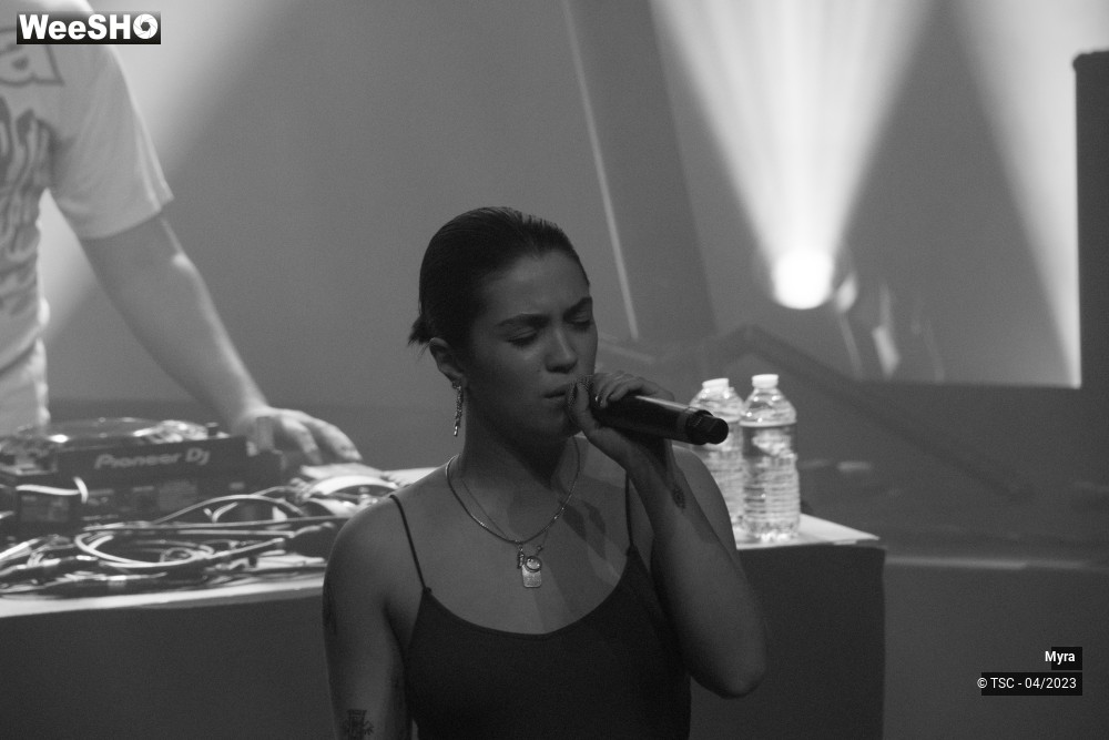 3/7 photos du spectacle Myra